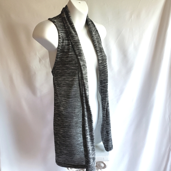 Wet Seal Heather Gray Flowy Office Casual Vest - Picture 2 of 5